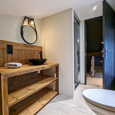 Chalet Renove, Proche Ski Et Commerces, 6 Pers + Bebe, Avec Jardin, Terrasse Et Parking Privatif - Fr-1-589-646 *