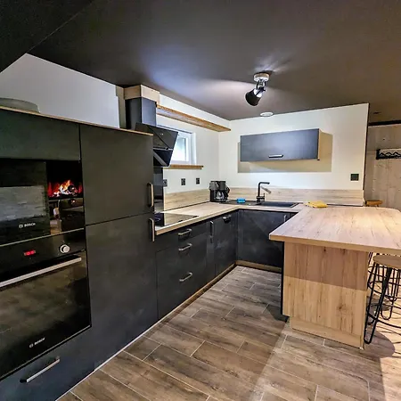 Chalet Renove, Proche Ski Et Commerces, 6 Pers + Bebe, Avec Jardin, Terrasse Et Parking Privatif - Fr-1-589-646 Cornimont