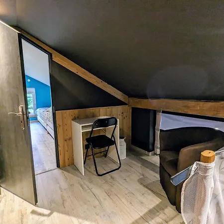 Chalet Renove, Proche Ski Et Commerces, 6 Pers + Bebe, Avec Jardin, Terrasse Et Parking Privatif - Fr-1-589-646