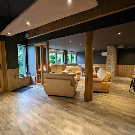 Ferienhaus Chalet Renove, Proche Ski Et Commerces, 6 Pers + Bebe, Avec Jardin, Terrasse Et Parking Privatif - Fr-1-589-646
